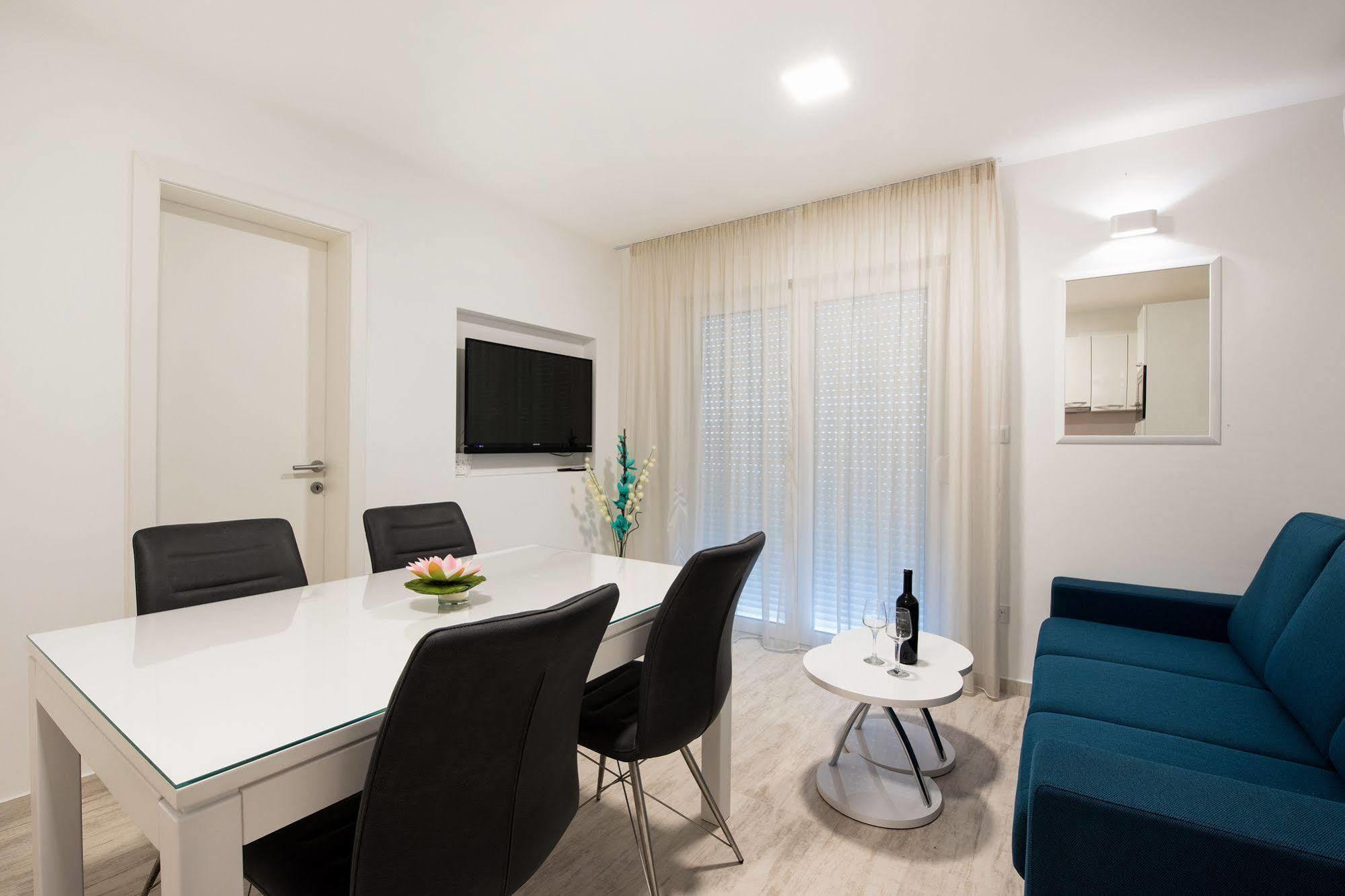Villa Lavanda Podstrana Bagian luar foto