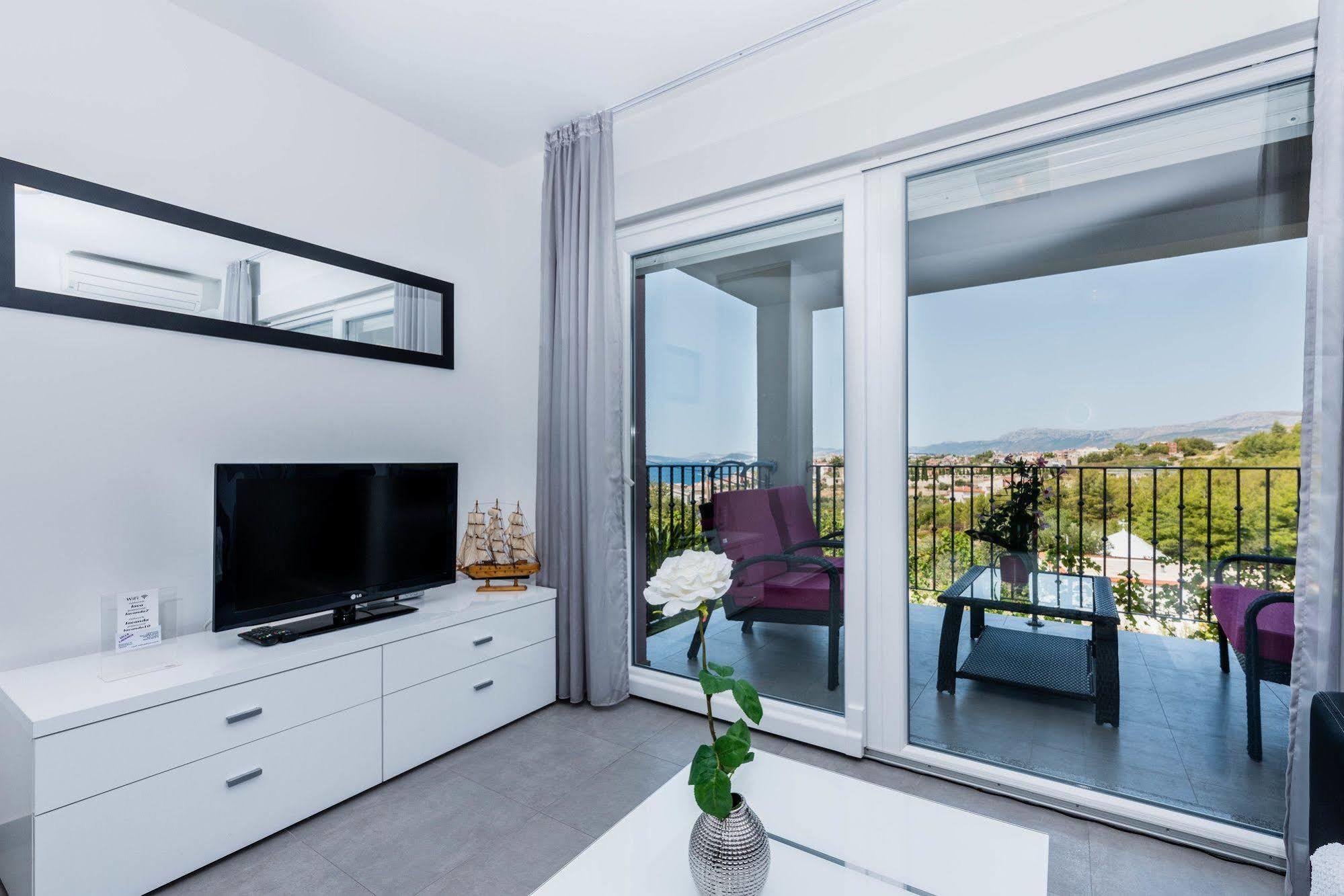 Villa Lavanda Podstrana Bagian luar foto